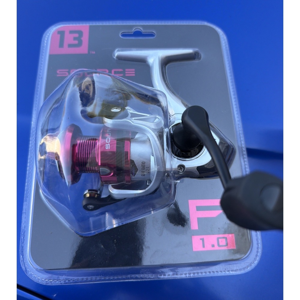 13 Fishing Source F Spinning Fishing Reel (Clam Pack) NIP New Hot Pink 1.0 8.7oz